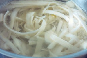 Spargelsuppe Rezept. Was kochen beim Segeln und Camping