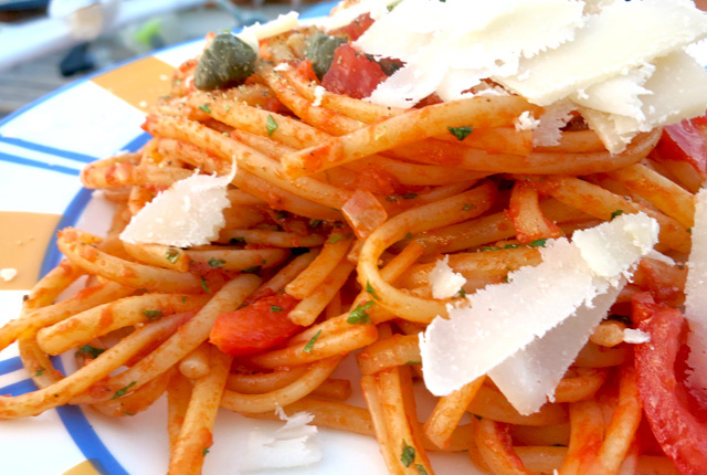 Puttanesasca mit Käse