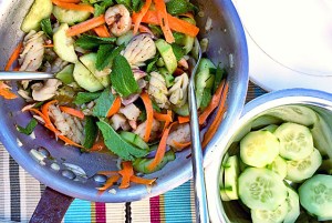 Yam Pla Muek mit Gurke Bordrezept Segeln und Kombüse