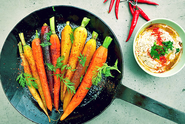 Bundmoehren und Baba Ganoush Seglerküche