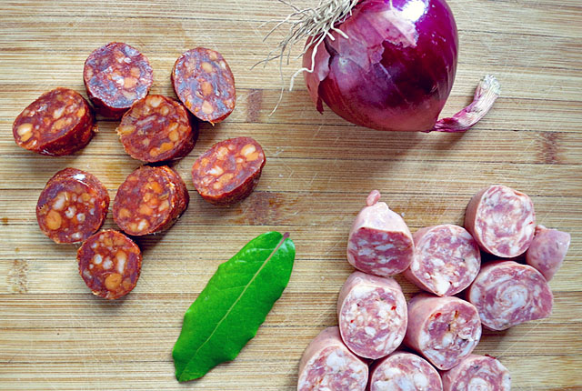 Chorizo en tinto zweierlei Wurst alle Zutaten