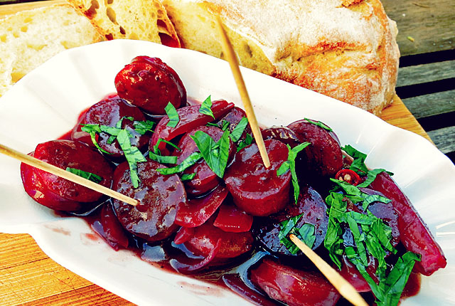 Kochen an Bord: Chorizo en tinto Tapa