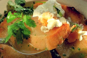 Zubereitung Acorda Alentejo,Brot, Ei, Koriander