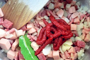 Rezept Soljanka Zubereitung mit Tomatenmark