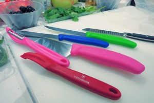 Rattenscharf und farbenfroh: Messer von Victorinox beim Food Blog Award 2016