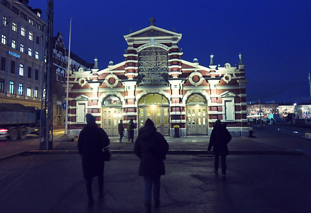 Markthalle in Helsinki Hafen