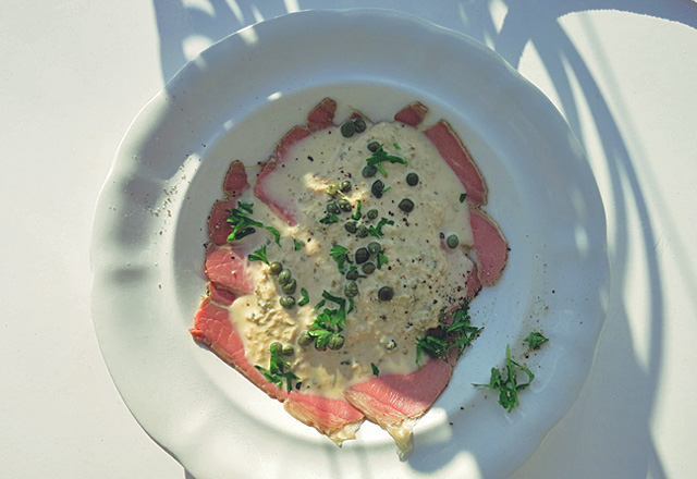 Rosa Roastbeef und Tonnato