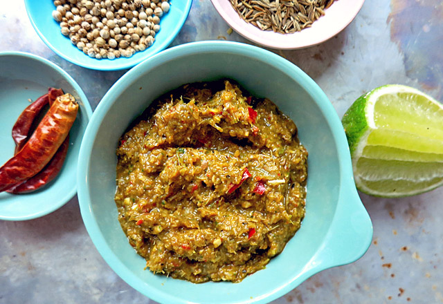 Gelbe Thai Curry Paste Zutaten