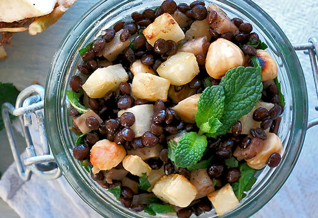 Nussiger Sellerie und Linsensalat vegan