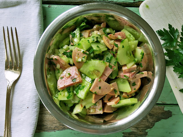 Fleischwurstsalat mit Salatgurke