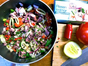 Pulpo Salat mit Zwiebel und Fenchel