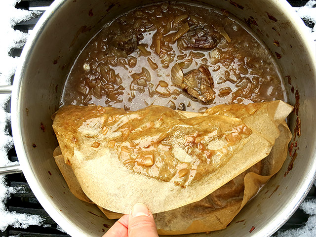 Wirtshausgulasch erster Tag im Schnee