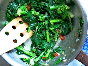 Cime di Rapa anbraten in Pfanne