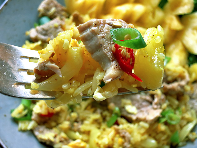 Ananas Curry Reis fertig