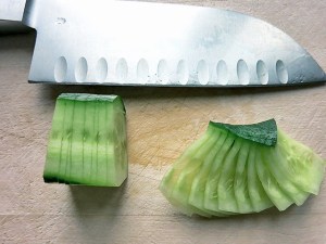 Gurken Fächer schneiden
