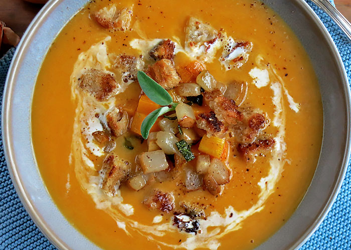 vegetarische Butternut Kürbissuppe
