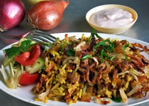 Einfaches Essen: Linsenreis mit Zwiebeln