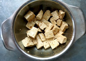 Tofu mariniert in Sojasauce