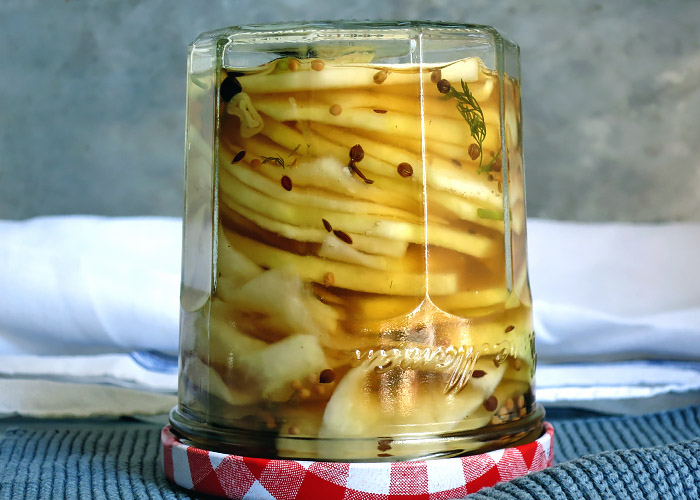 Kohlrabi klassisch eingelegt