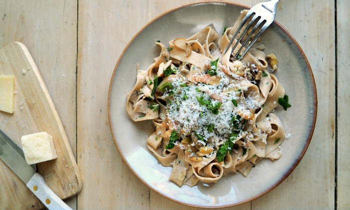 Pasta mit Maronen und Speck von die See kocht