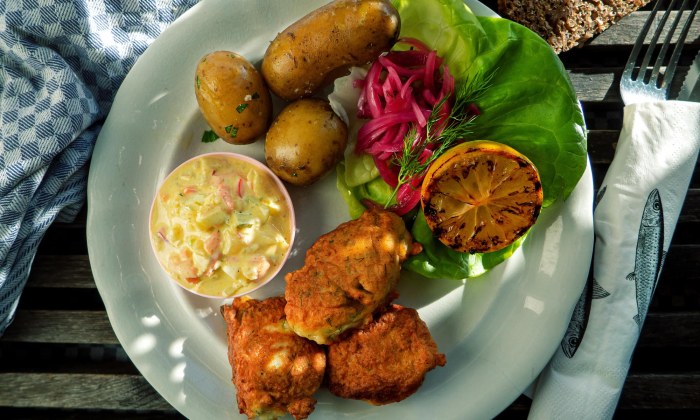 Die See kocht dänische Fischfrikadellen